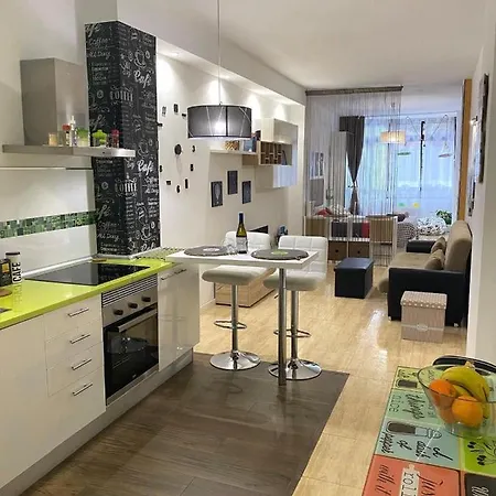 Smarthousepina Apartment